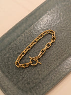 Interlock front lock stainless steel bracelet