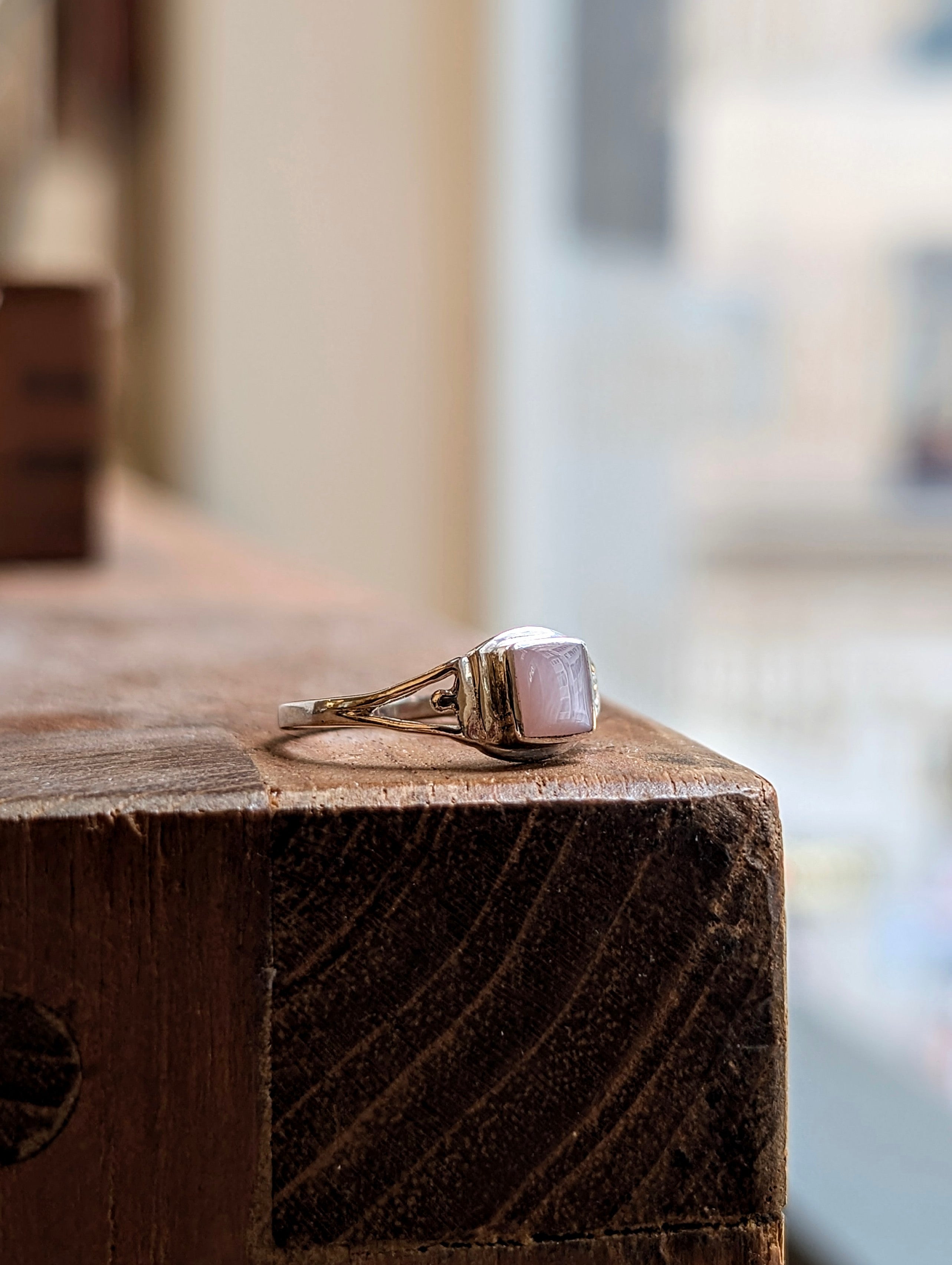 Mother Pearl 925 silver ring