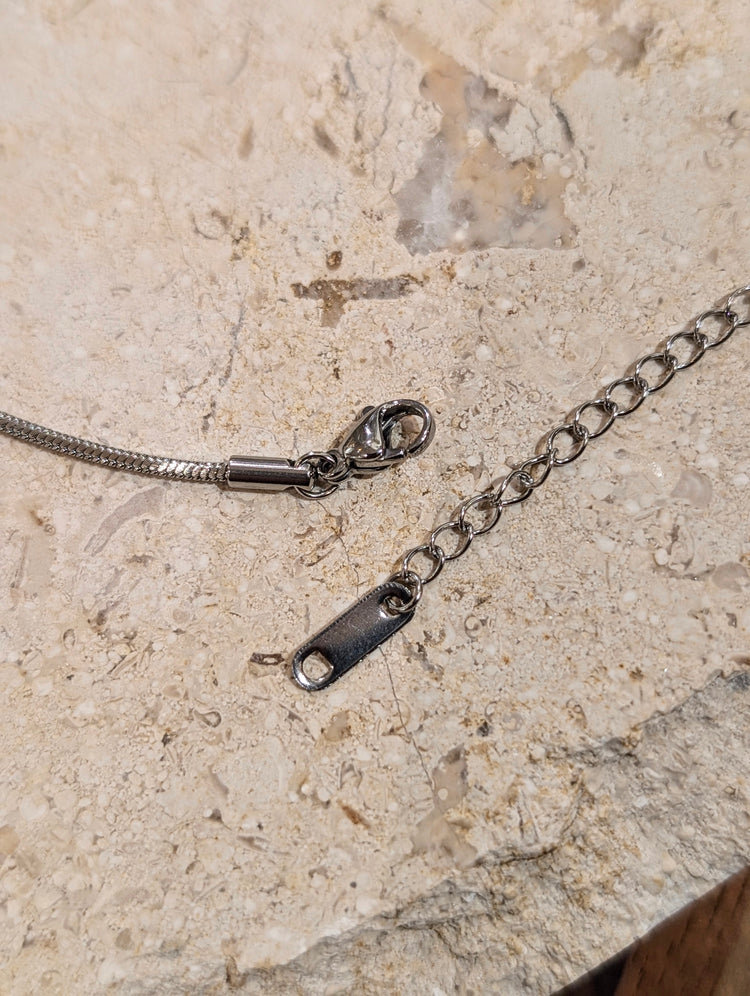 Mono bar pendant stainless steel necklace