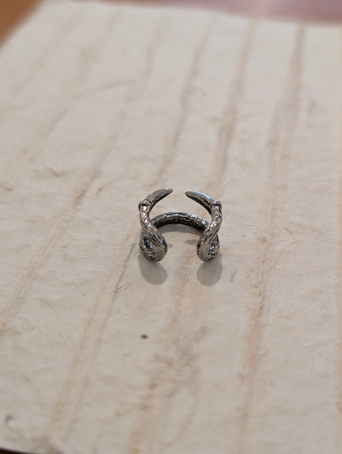 Surgical steel unisex Earcuff