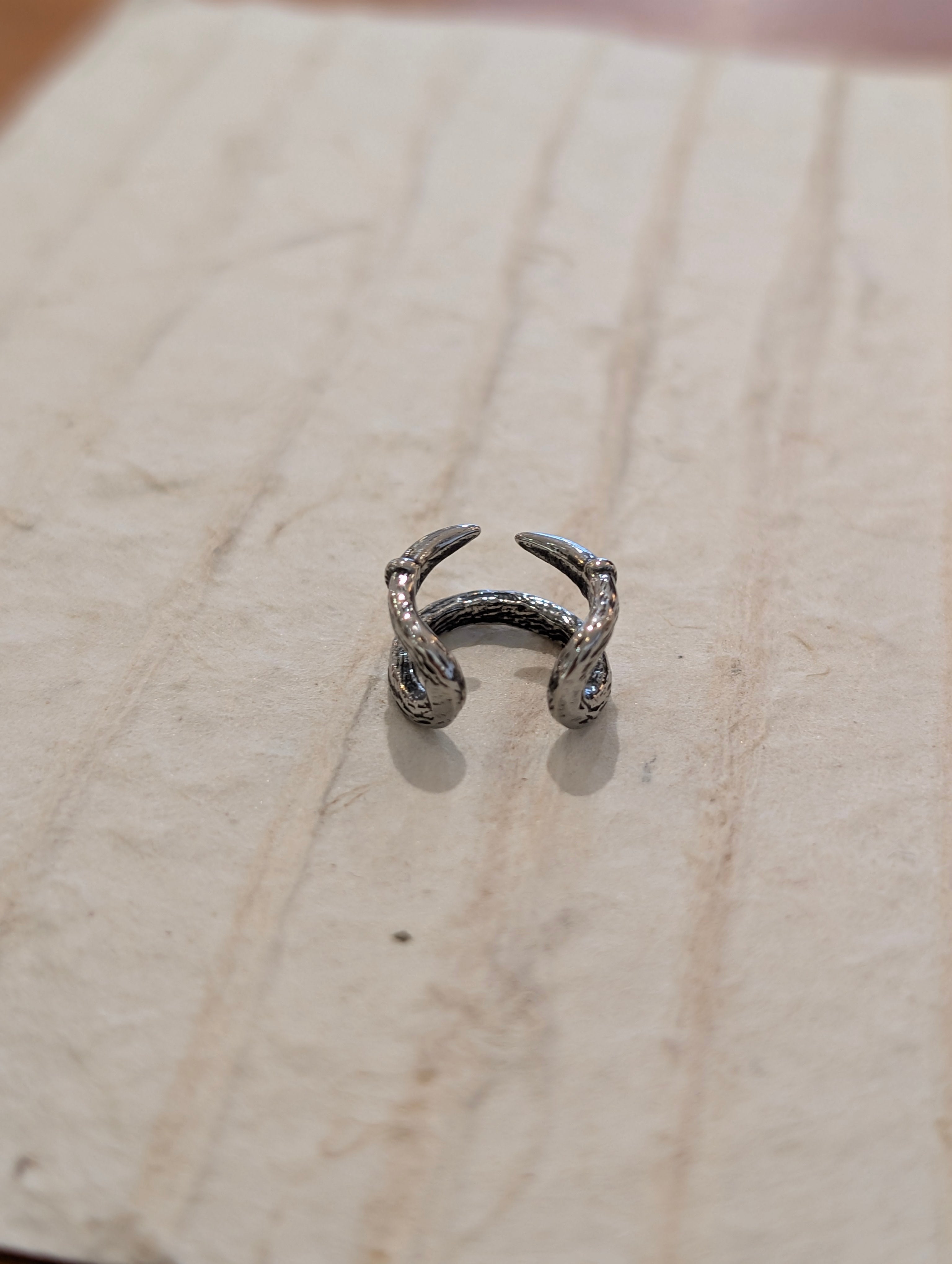 Surgical steel unisex Earcuff
