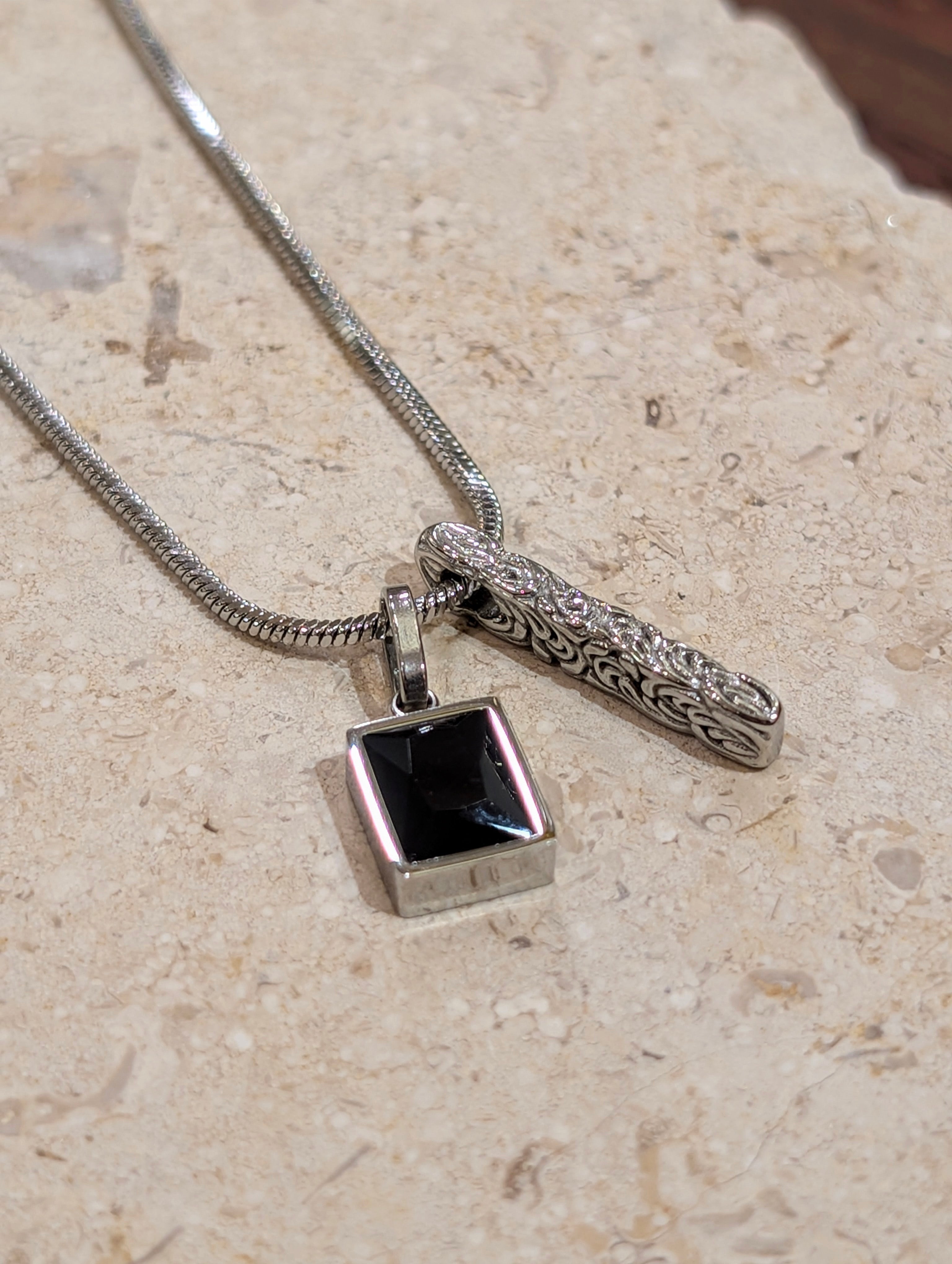 Mono bar pendant stainless steel necklace