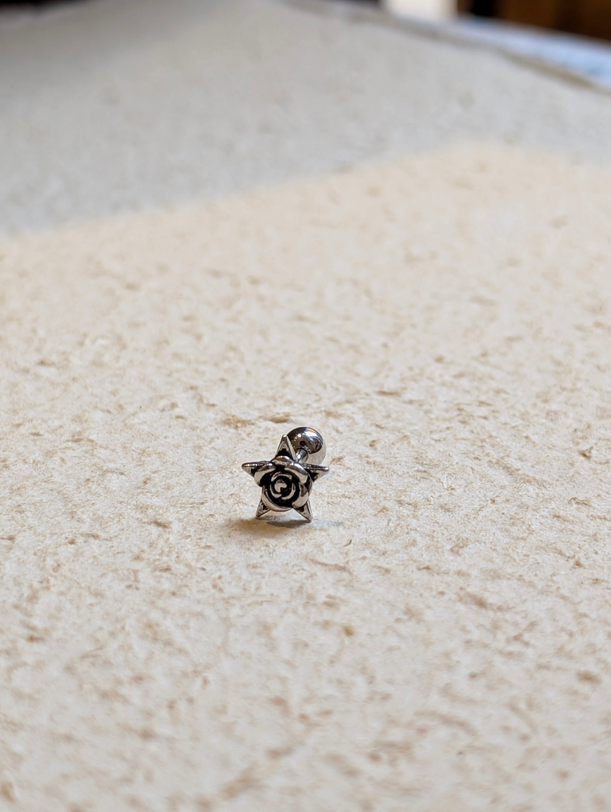 Star rose stud surgical steel piercing Earring (1pc)