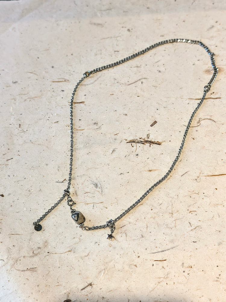 Nova Drop Pendant Chain Necklace