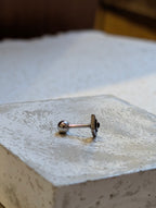 Rhombus Edge Stud Piercing surgical steel earring (1pc)