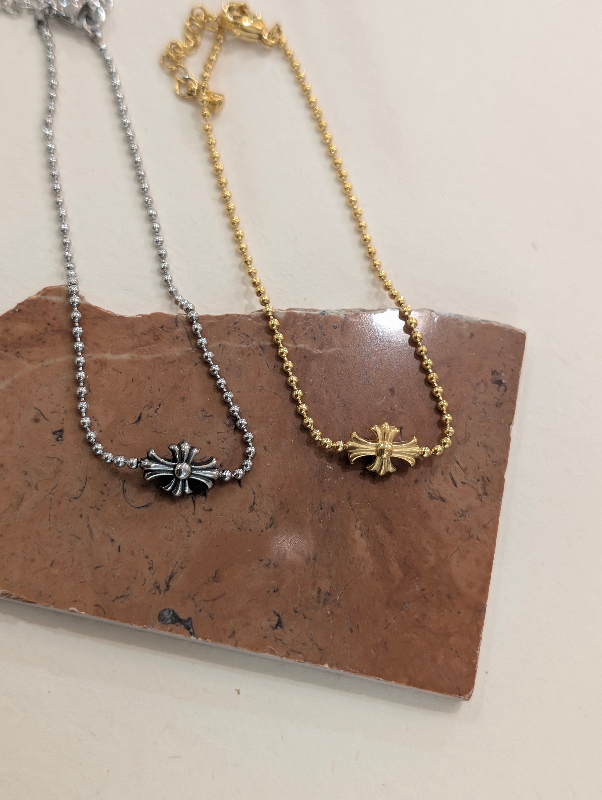 Stainless steel bead bracelet