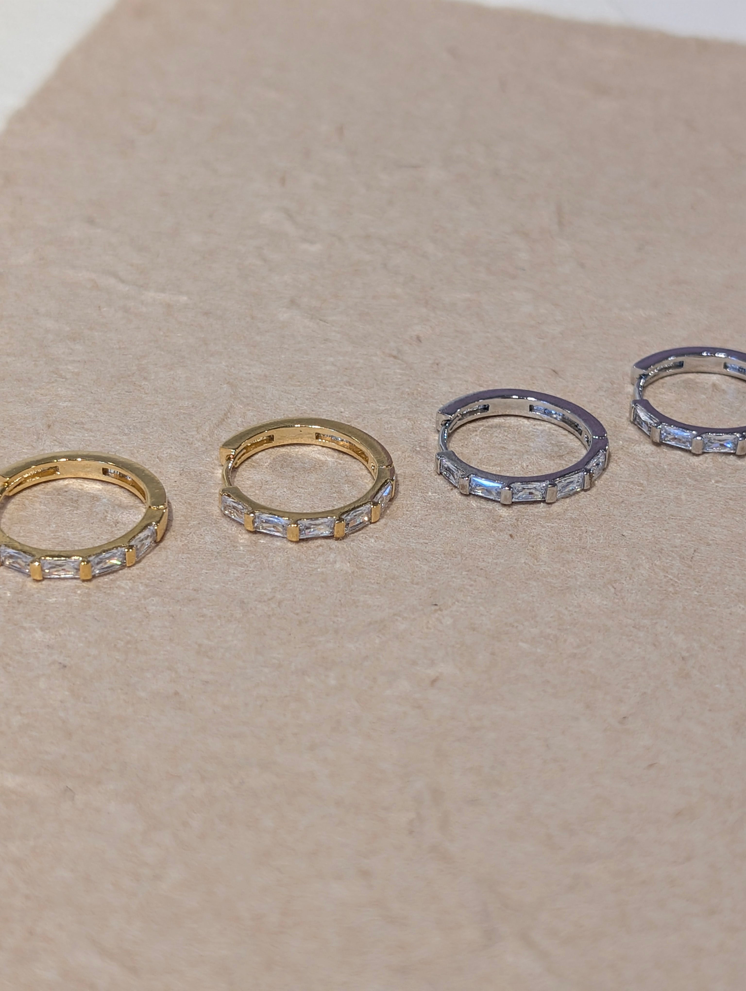 Echo Baguette Hoop Earrings