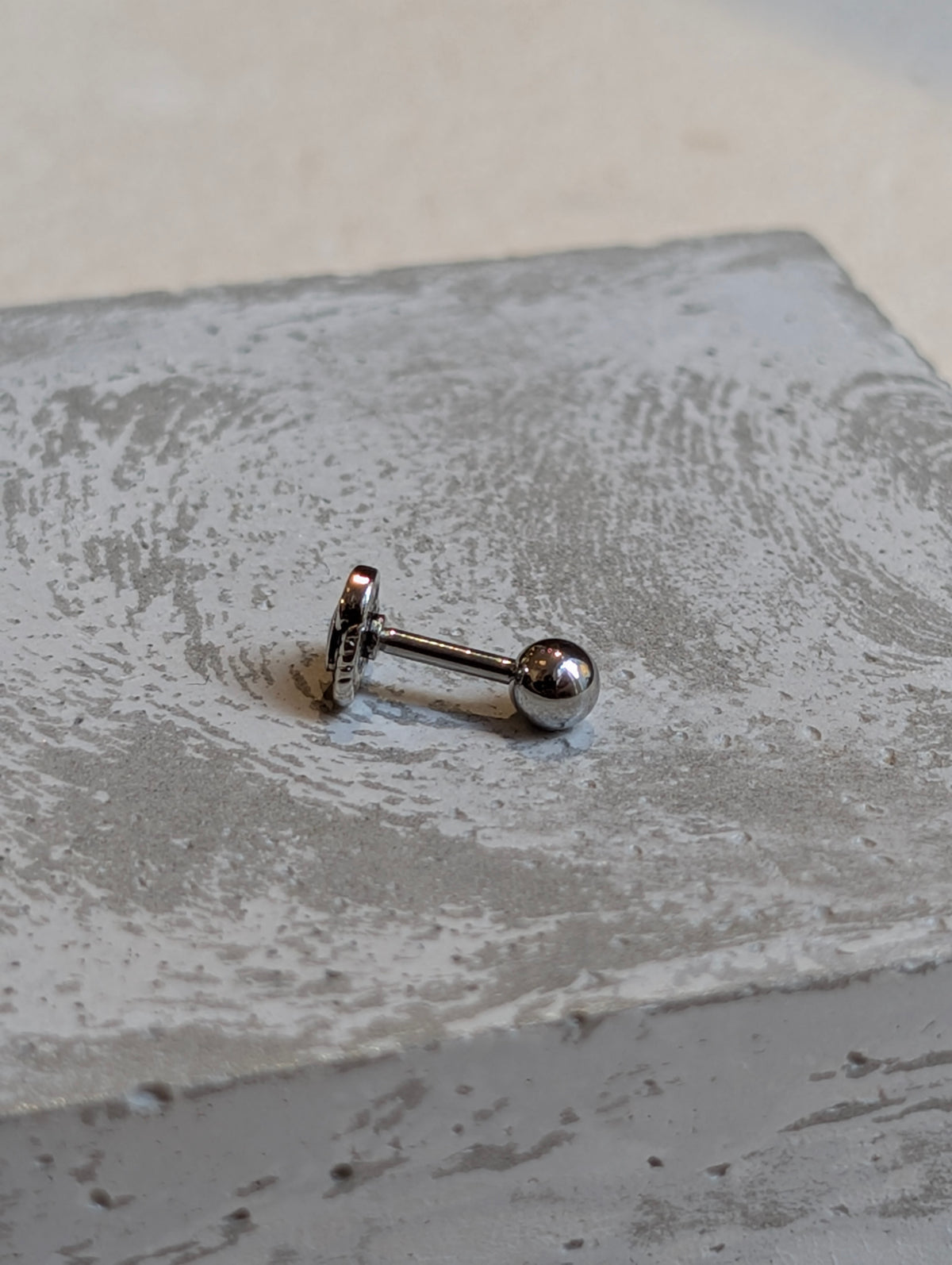Dual‑Tone Heart Stud Surgical Steel Earring (1pc)