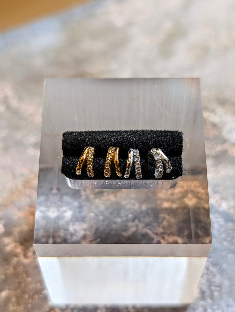 Mini stud stainless earrings