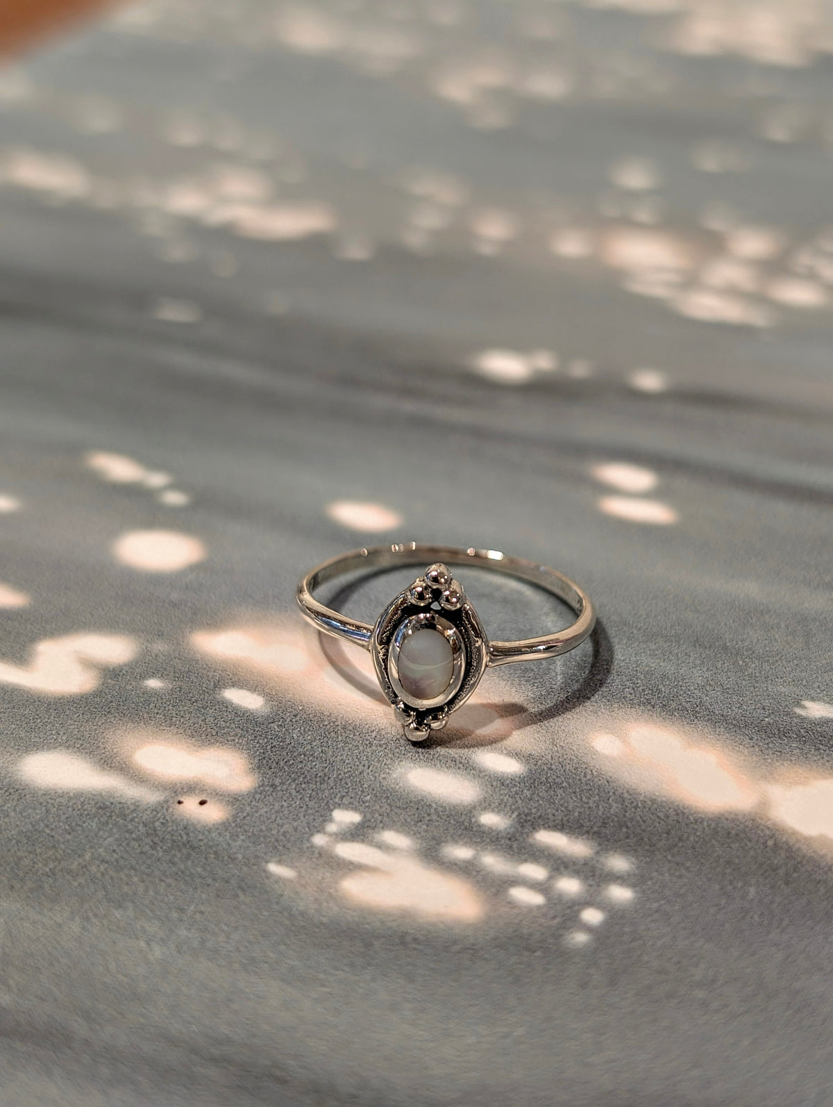 Nova Oval Bead 925 Silver Ring
