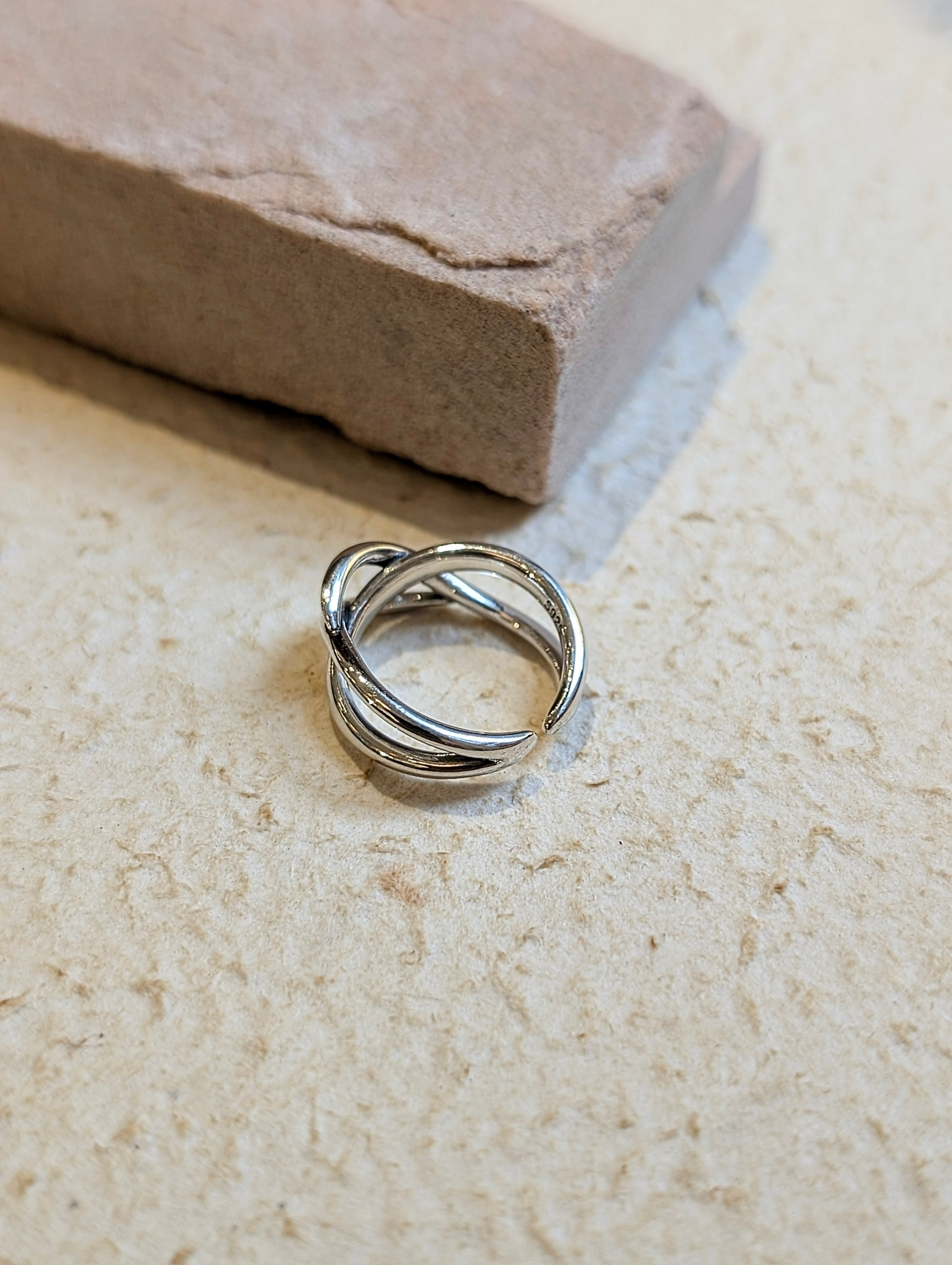 Infinity Knot 925 Silver Pink Ring