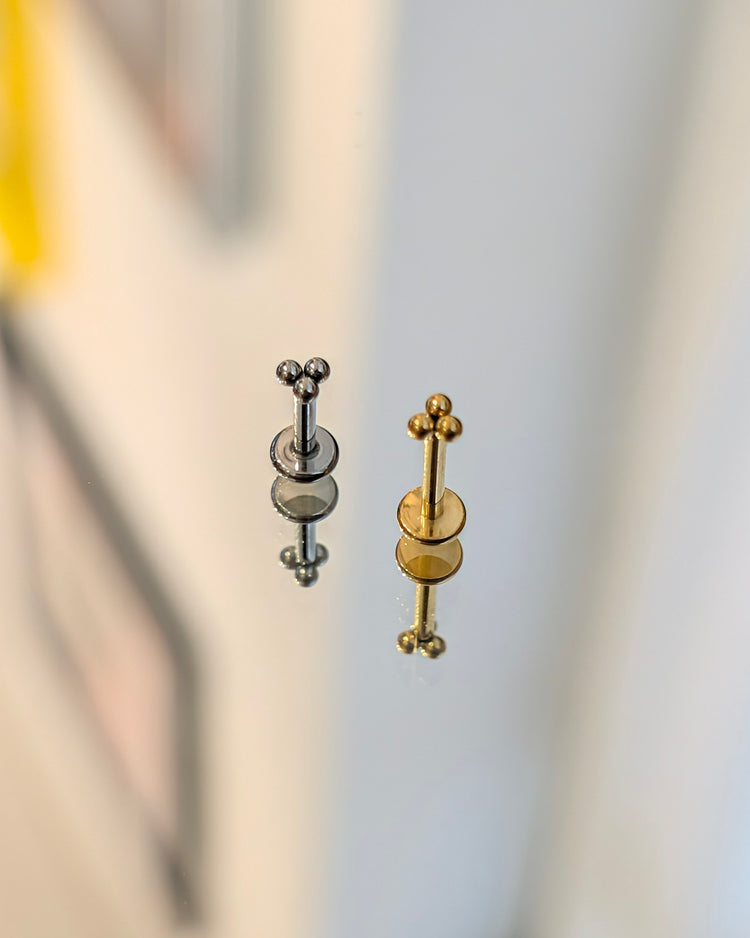 Titanium Trio Bead Flat Back Stud (ASTM F136)