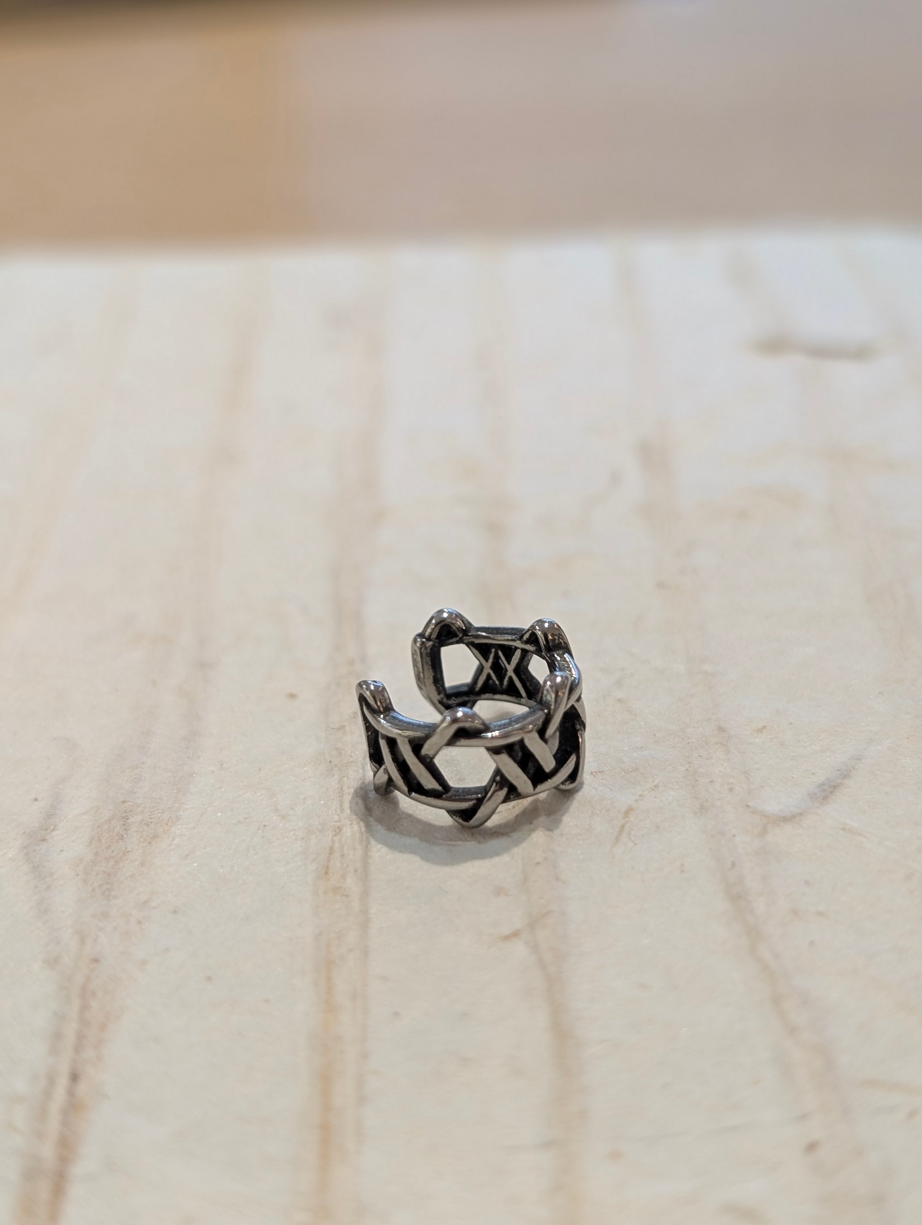 Surgical Steel Unisex Earcuff
