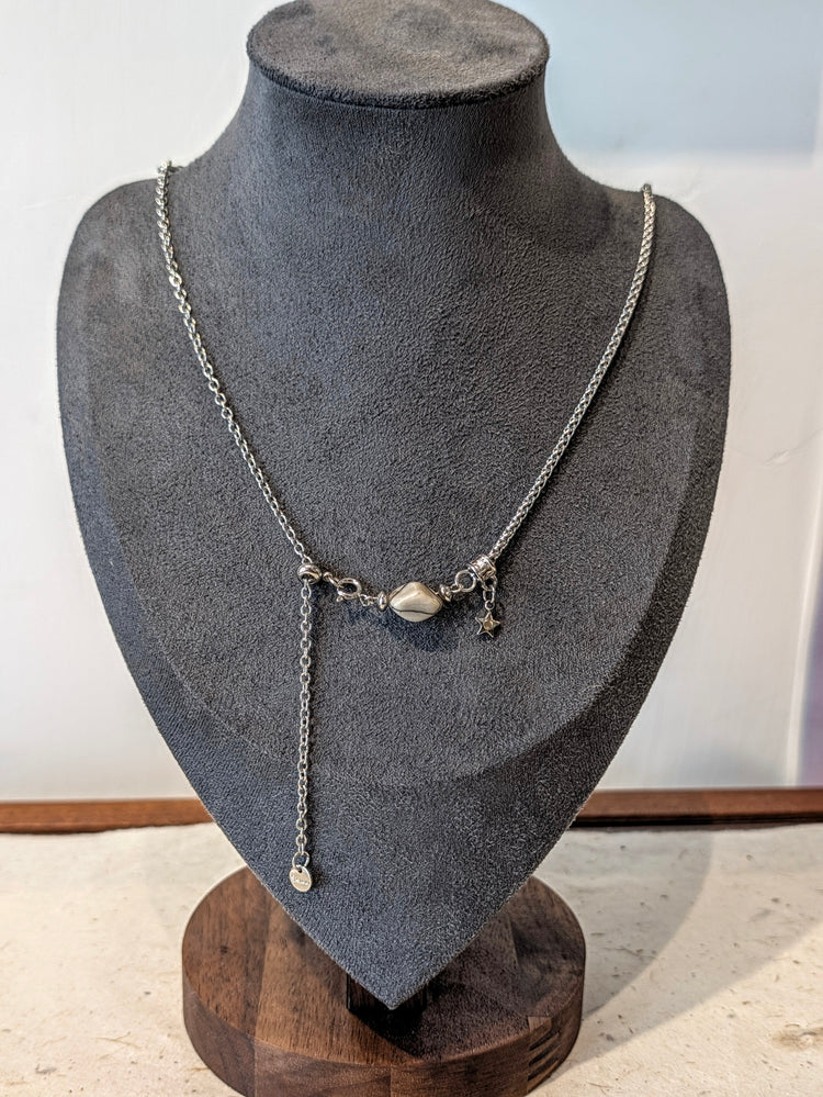 Nova Drop Pendant Chain Necklace