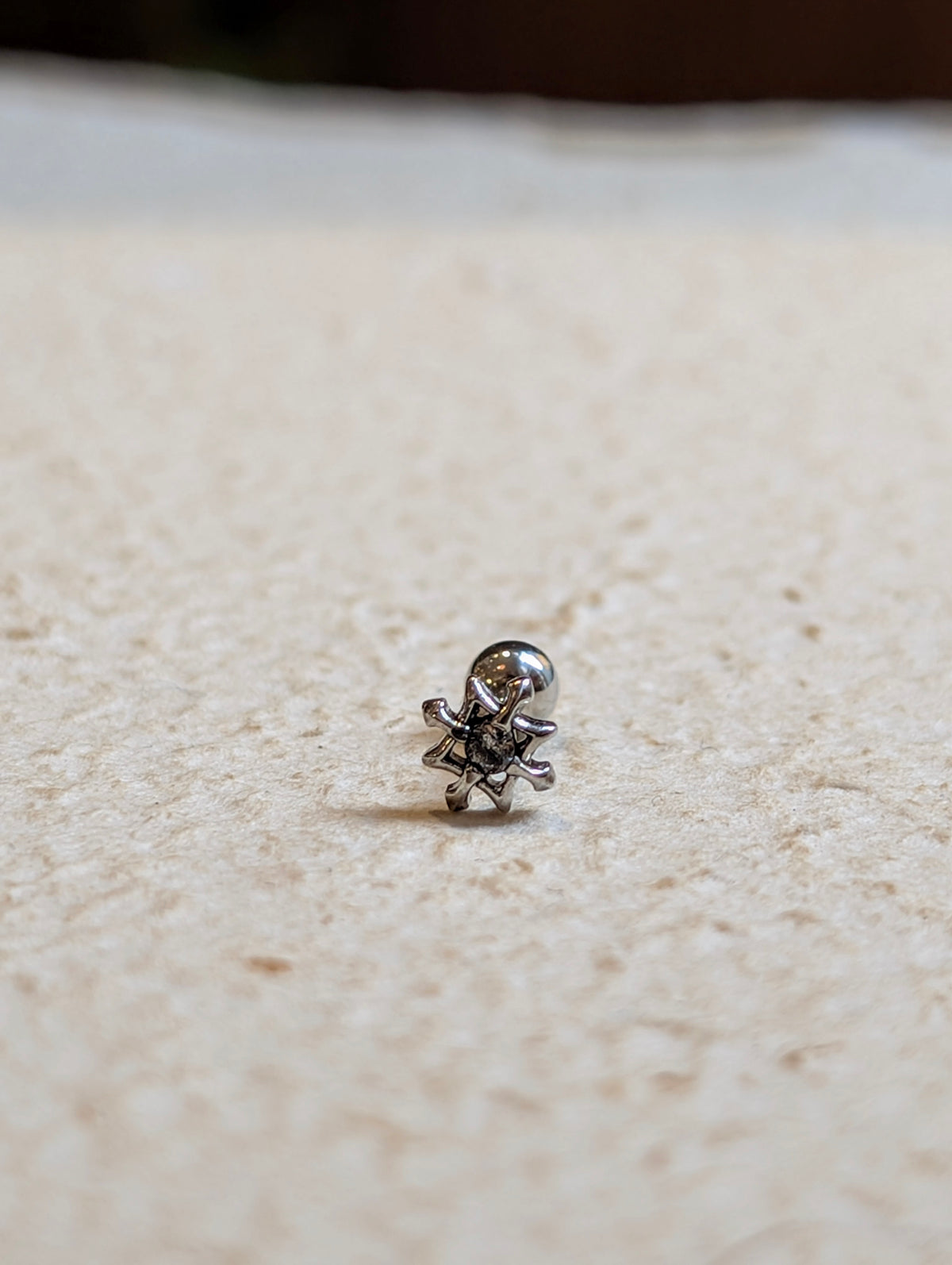 North Star stud surgical steel piercing (1pc)