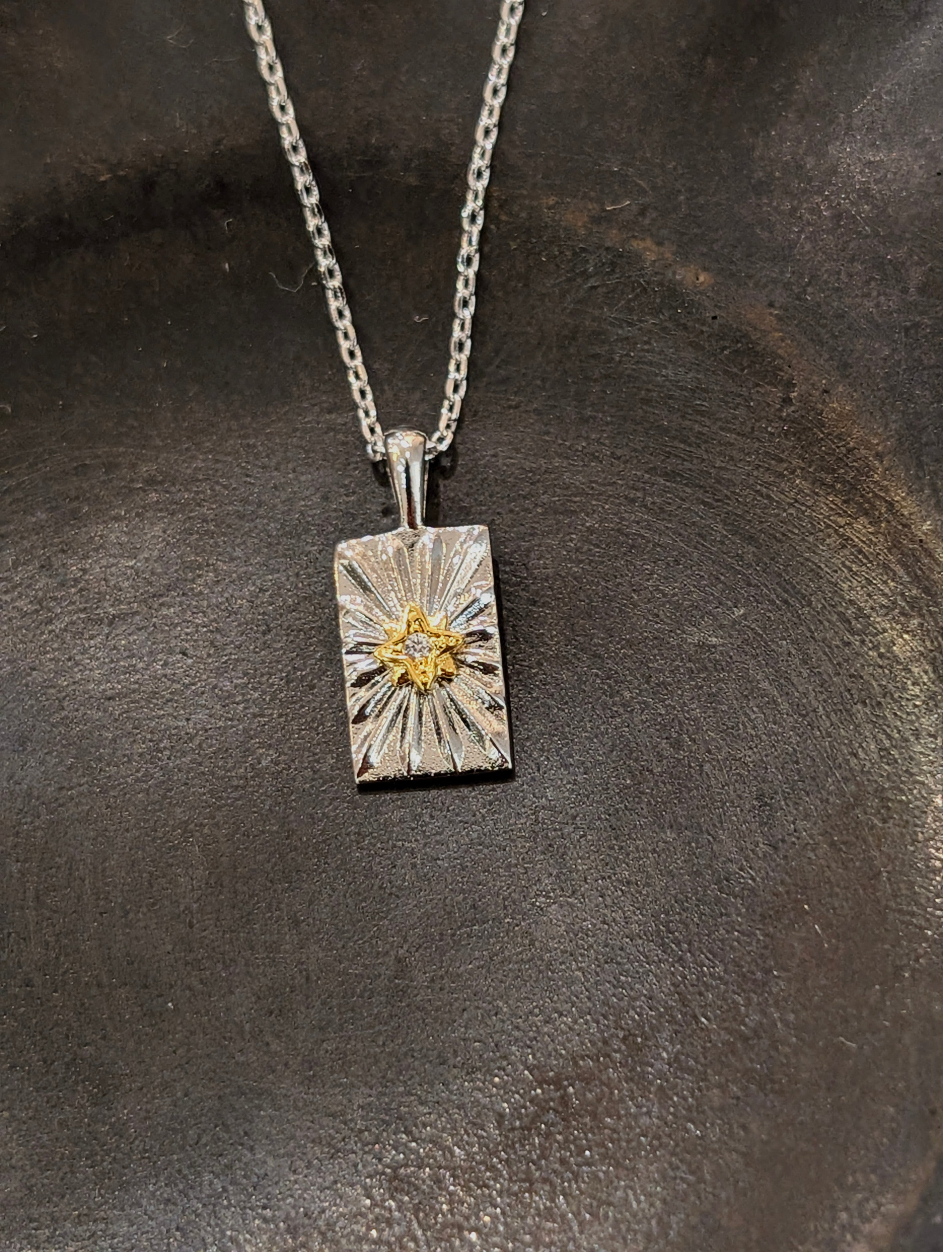 Two‑Tone Frame Necklace