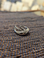 Glide twisted stainless steel ring