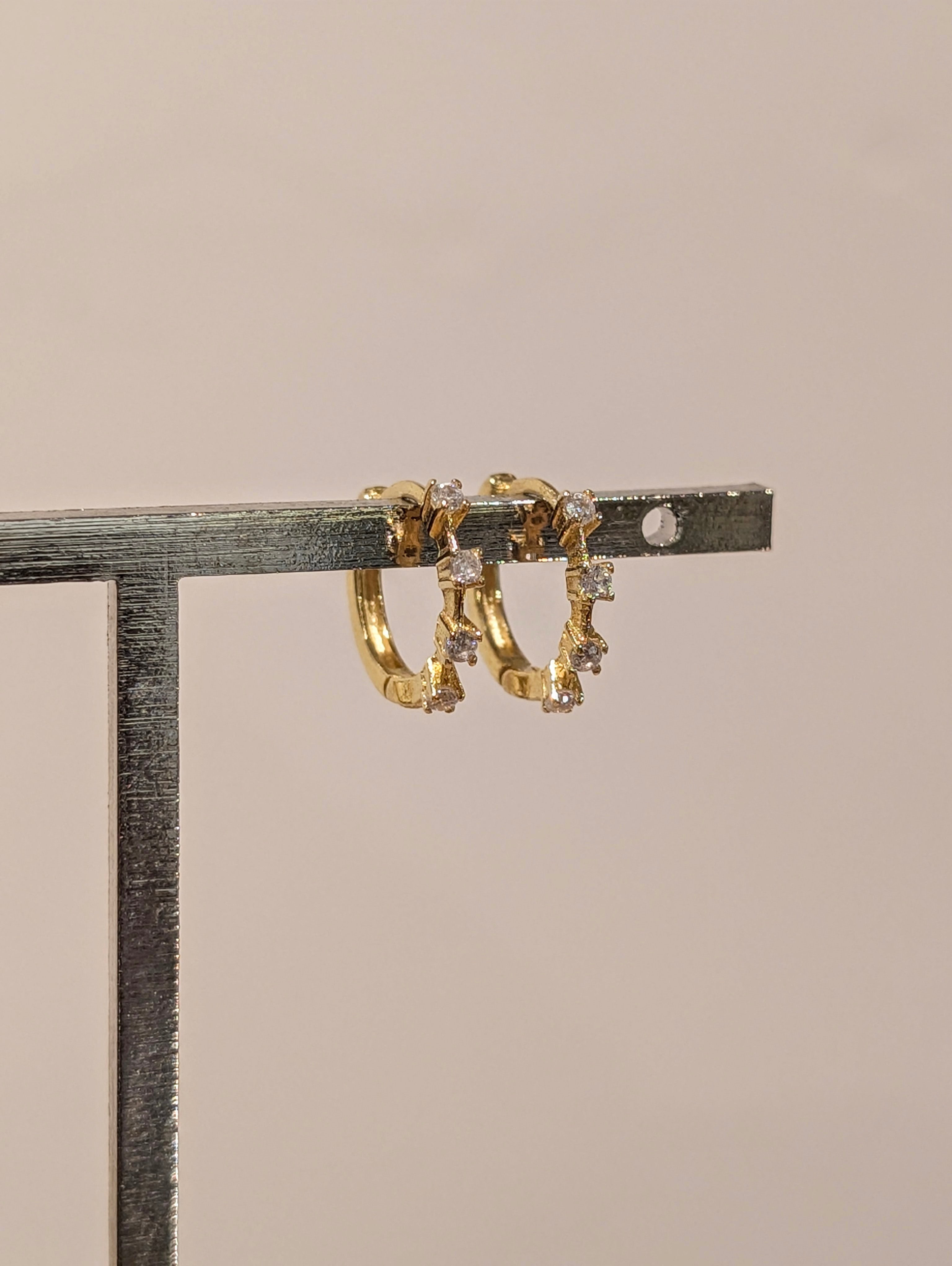 Lucent Line Huggie Hoop 925 Silver Earrings