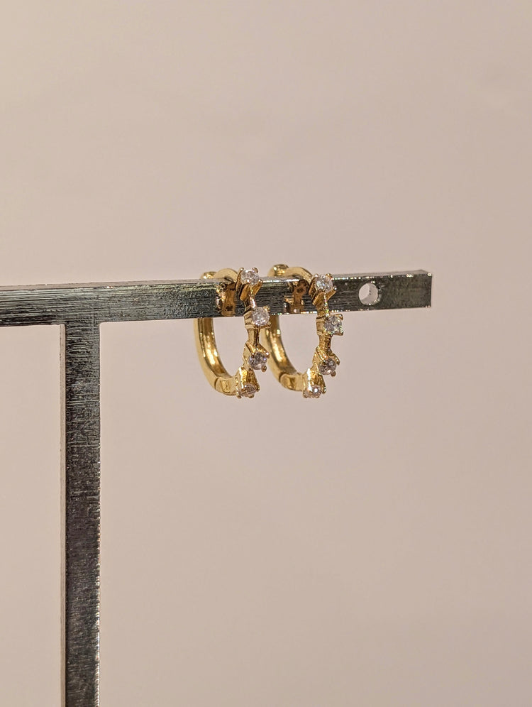 Lucent Line Huggie Hoop 925 Silver Earrings