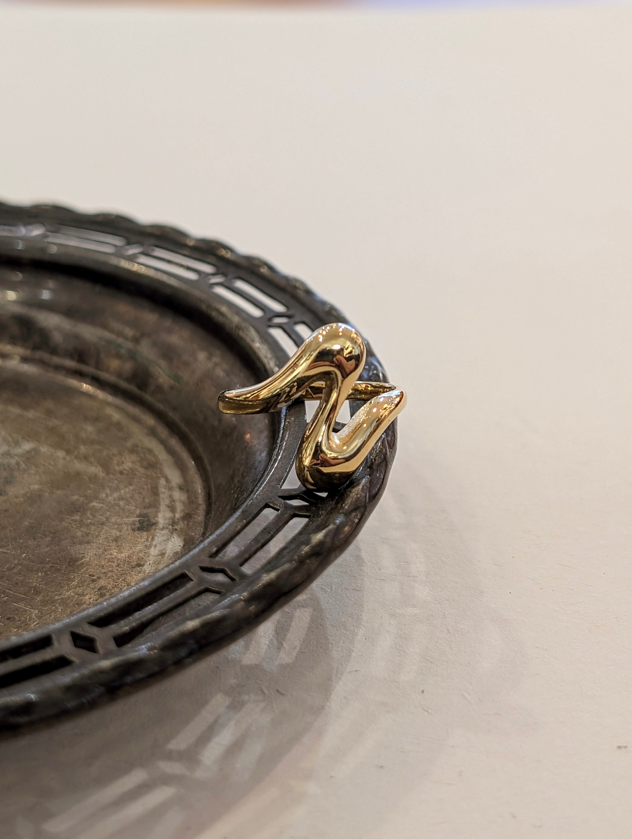 Wavelet Stainless Steel Water Resistant Ring