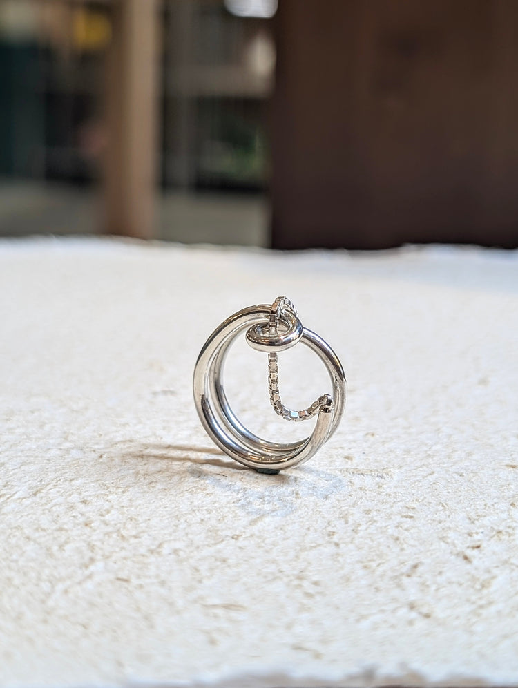 Ember Knot 925 Silver Ring