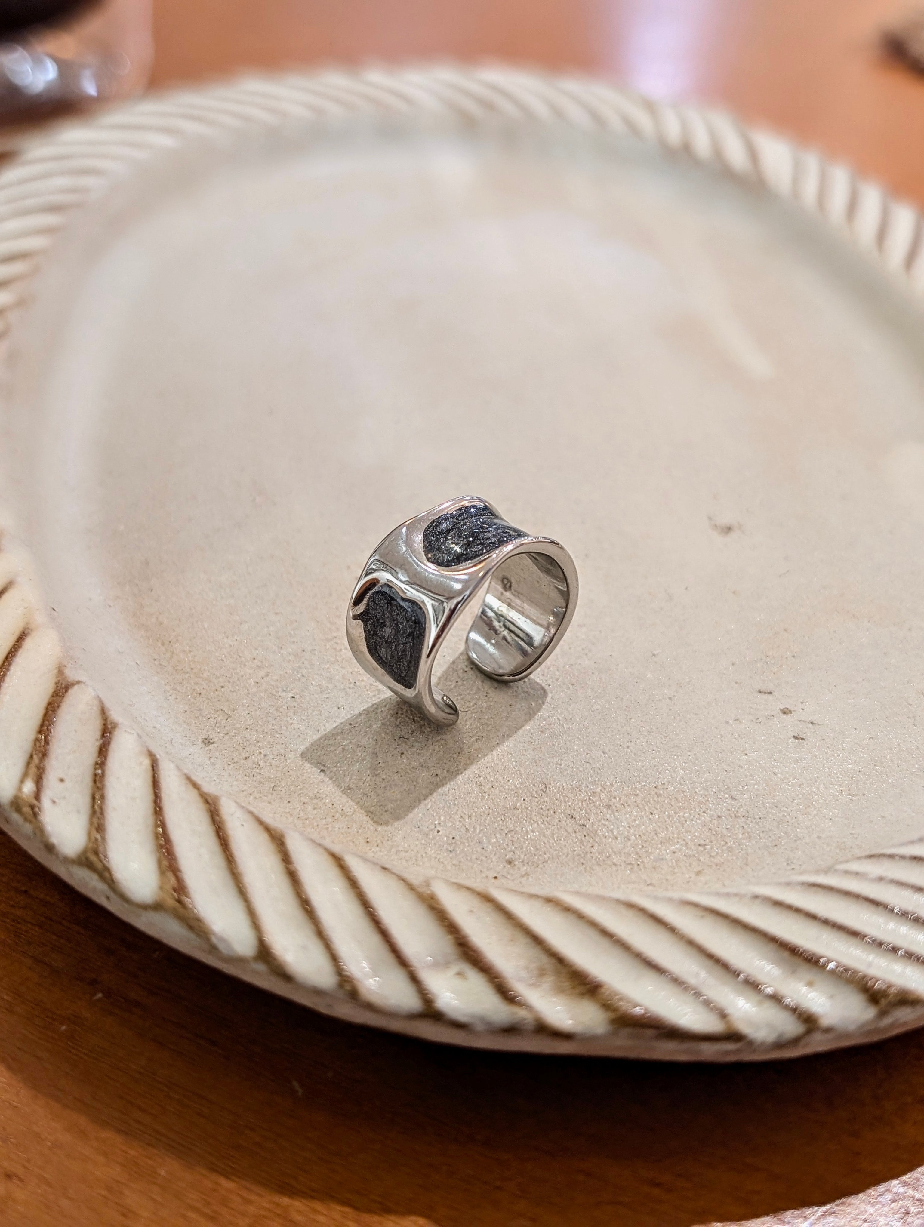 Magma Flow Stainless Steel Ring