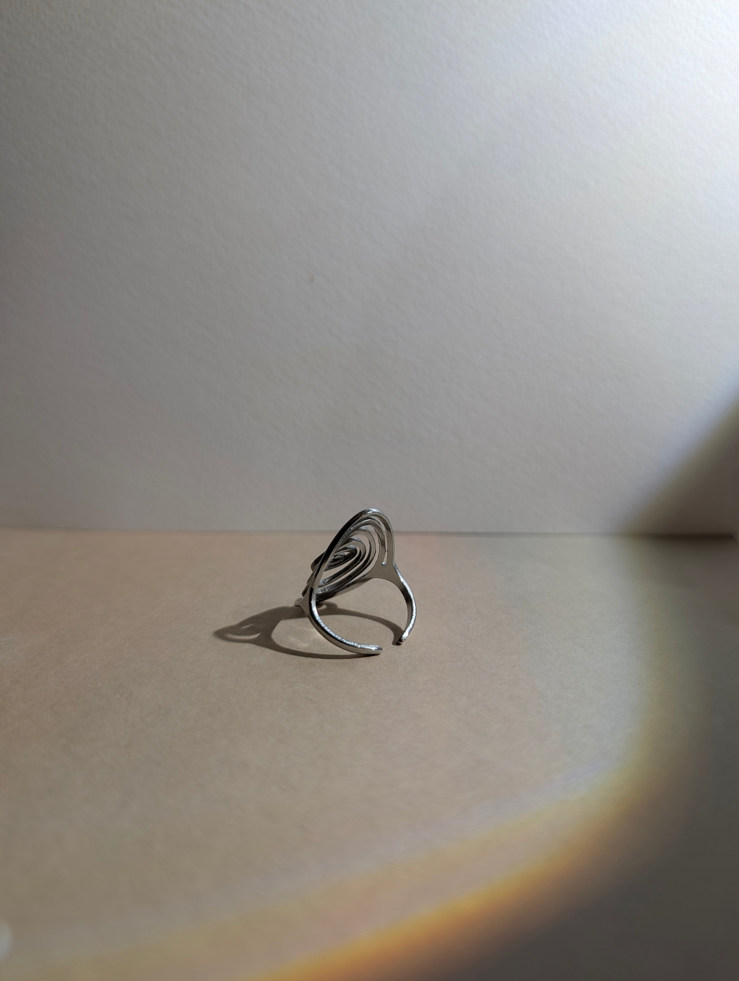 Oval spiral stainless steel ring