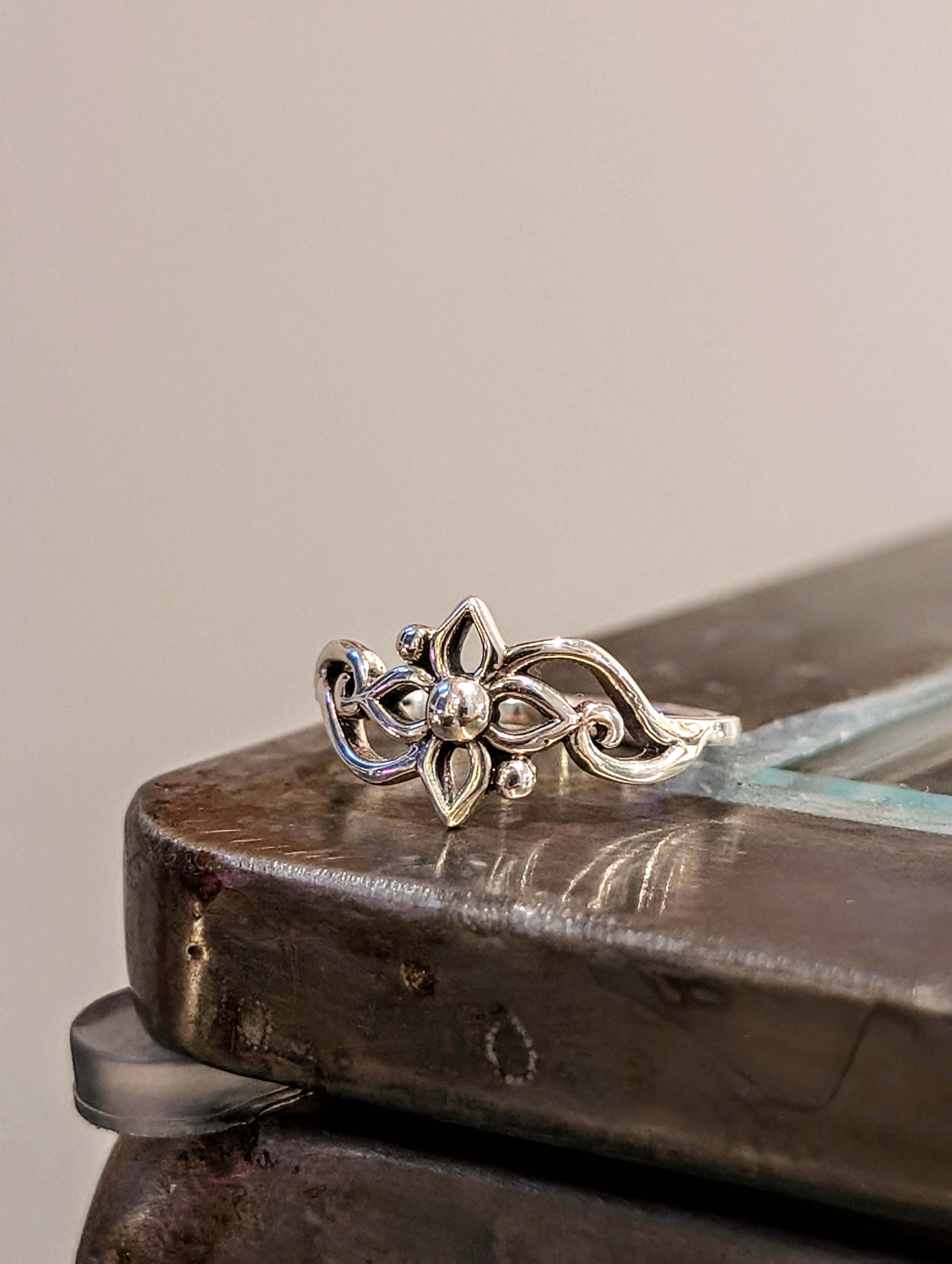 Lotus Filigree 925 Silver Ring