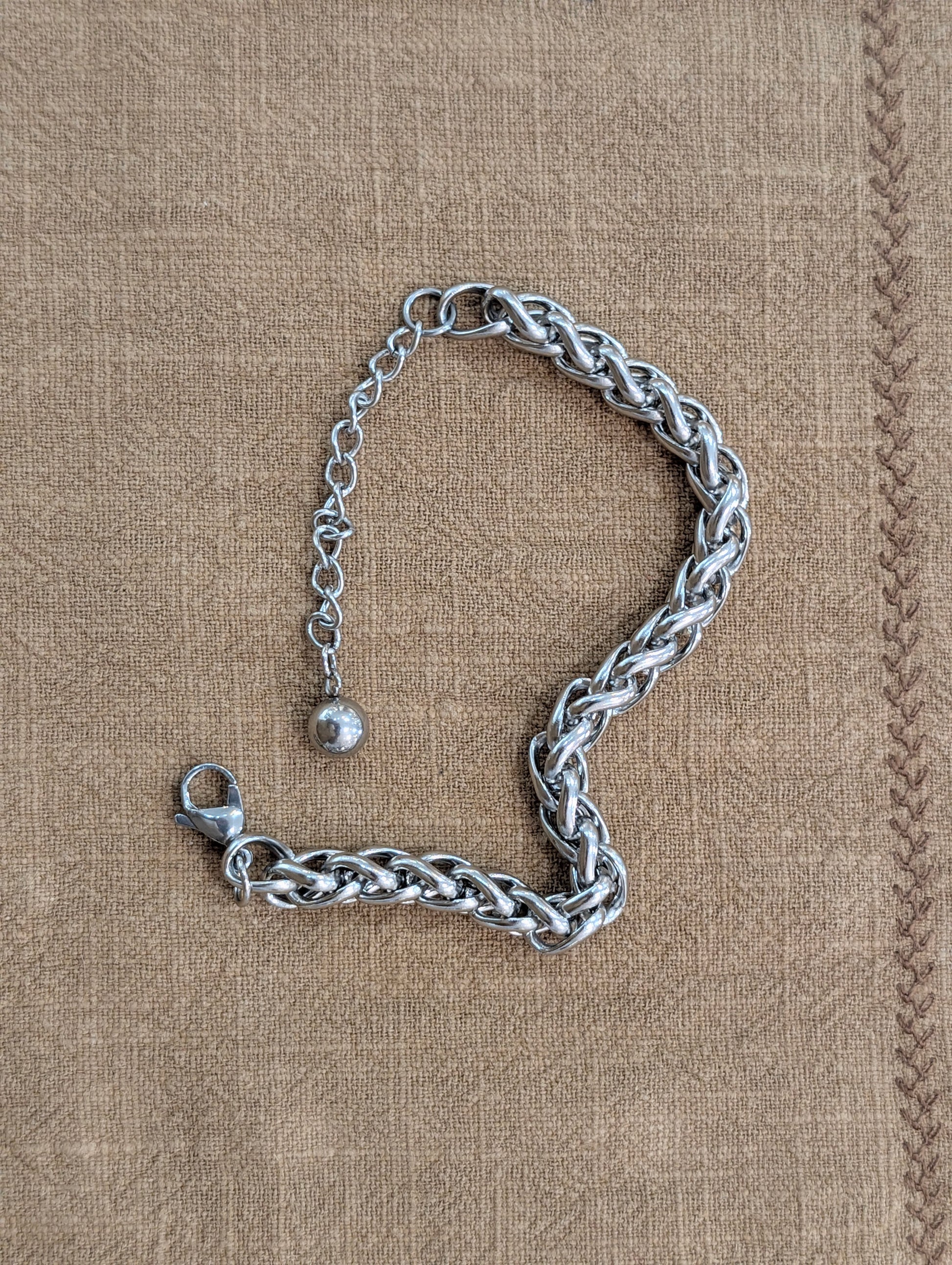 Chunky stainless steel bracelet