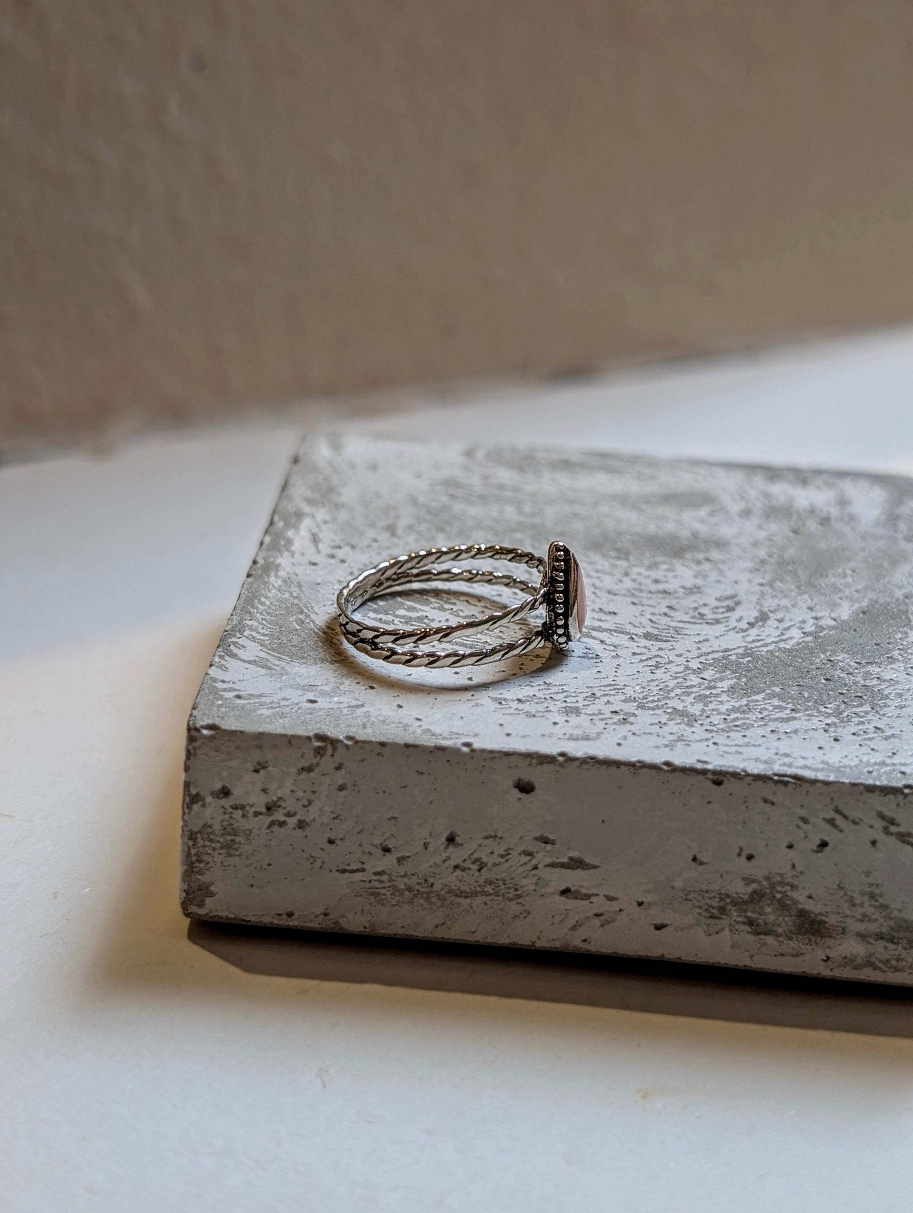 Pink mother pearl 925 silver ring