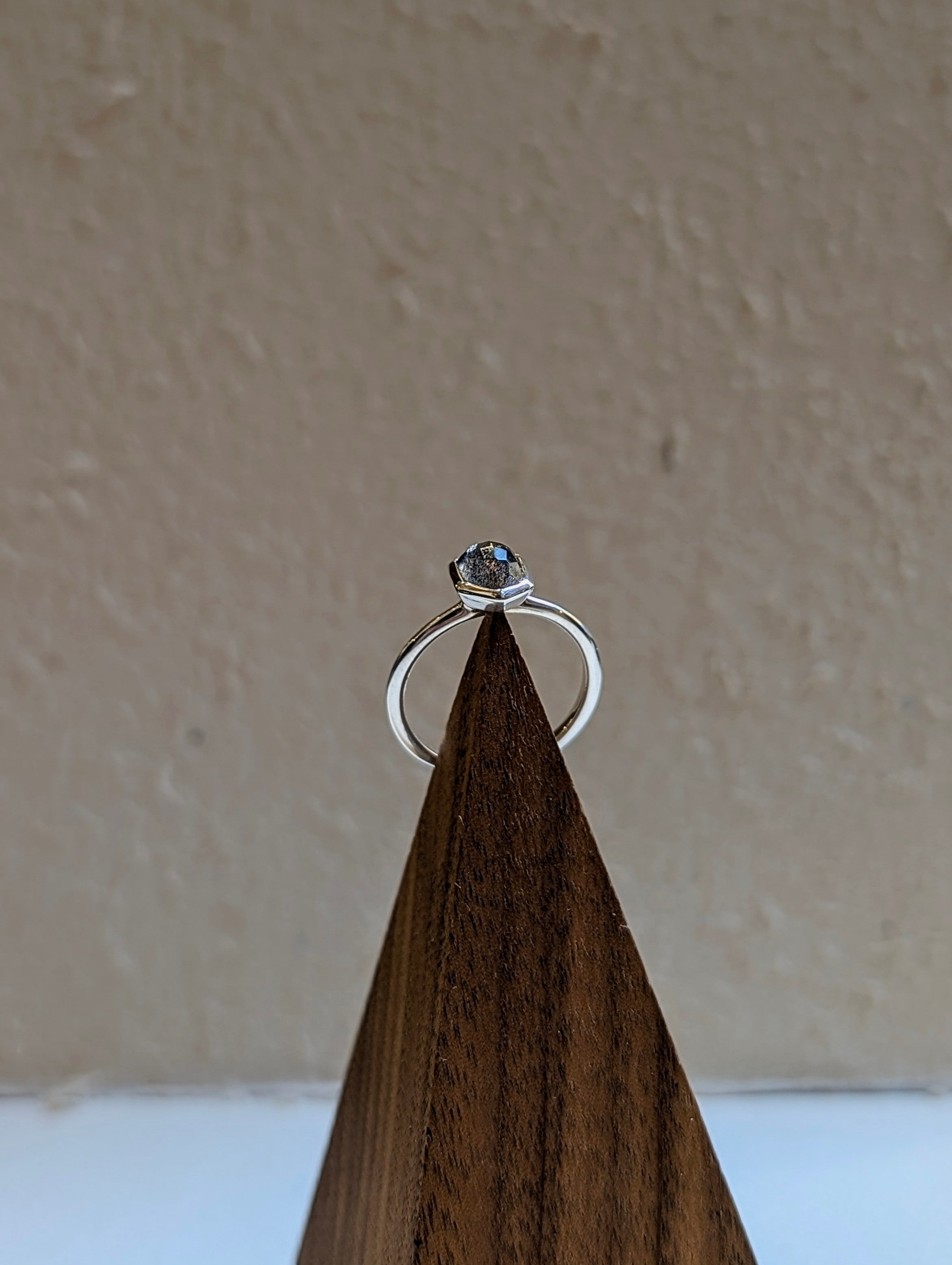Labradorite 925 silver ring