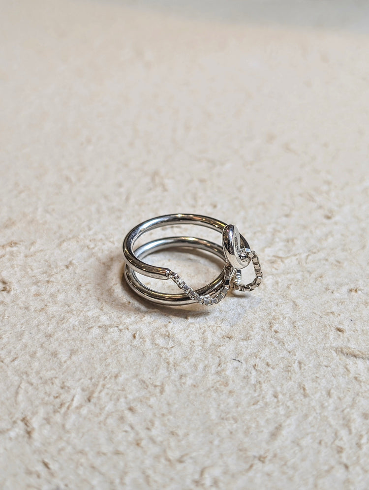 Ember Knot 925 Silver Ring