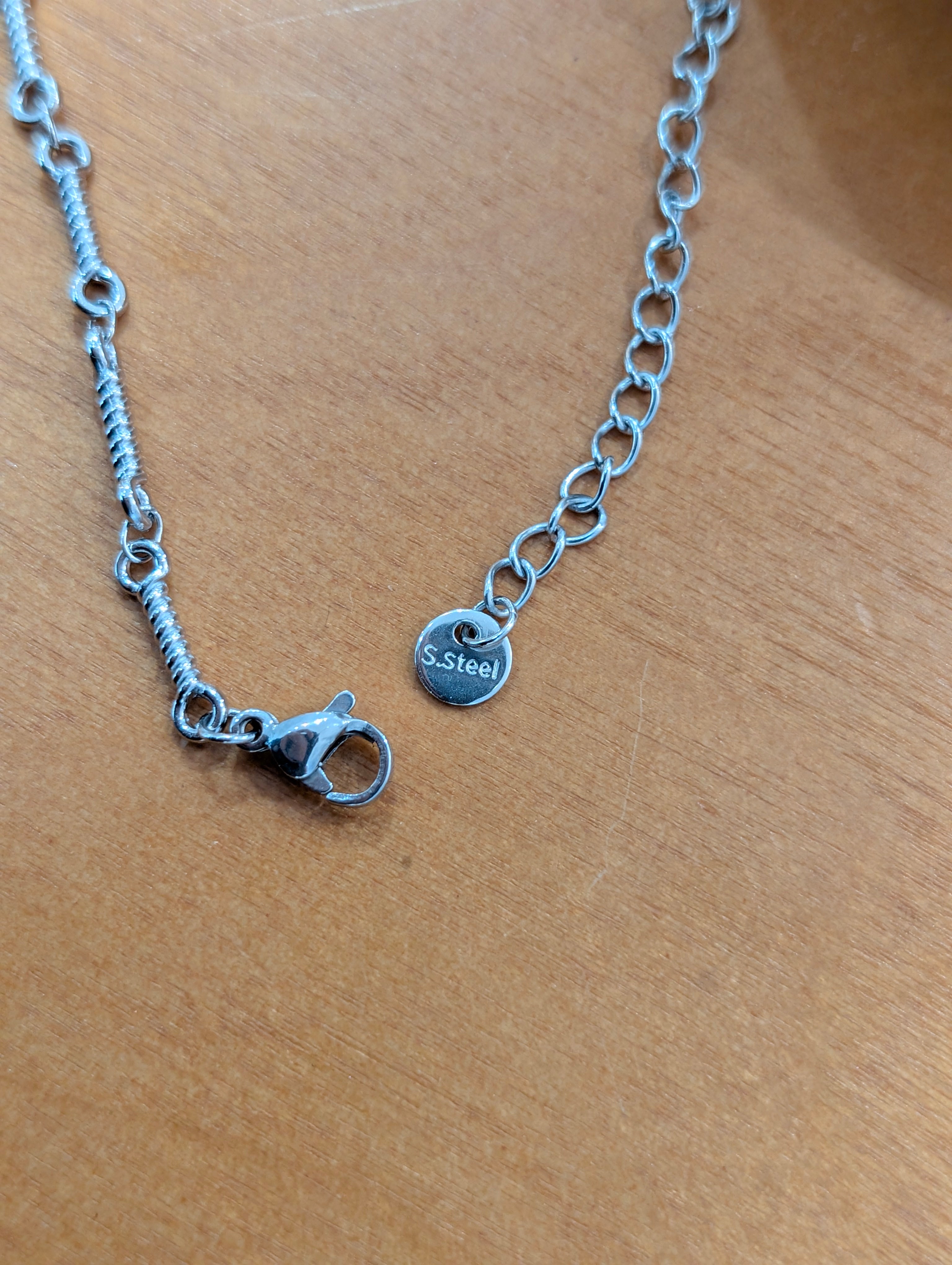 Interlock stainless steel bracelet