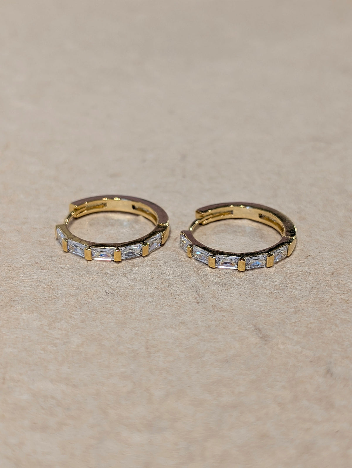 Echo Baguette Hoop Earrings