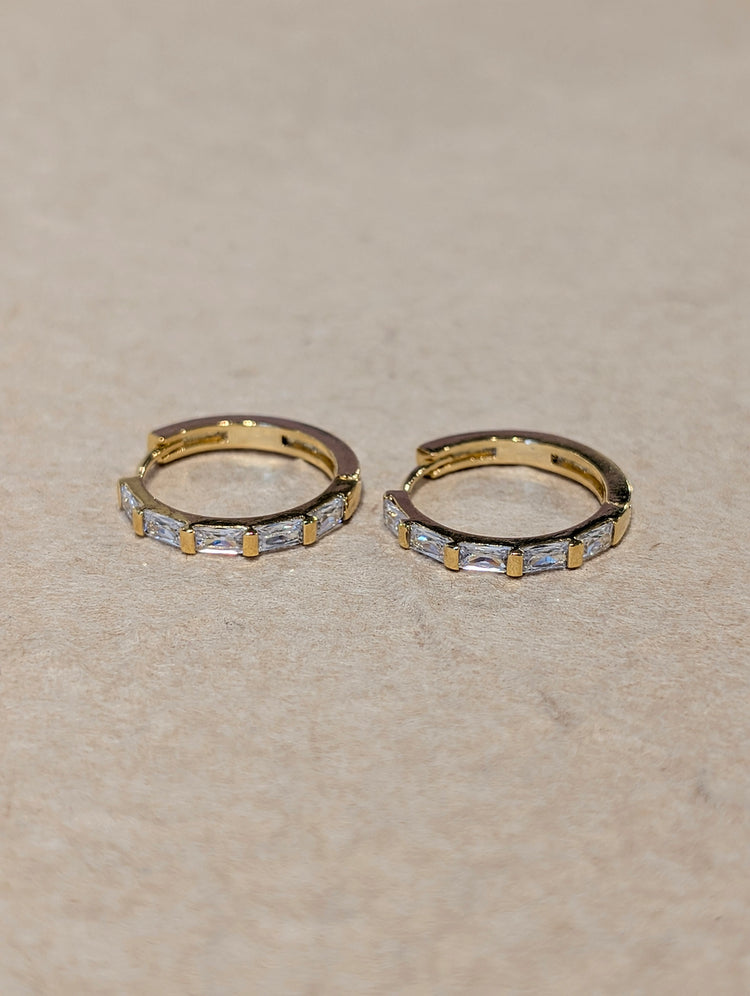 Echo Baguette Hoop Earrings