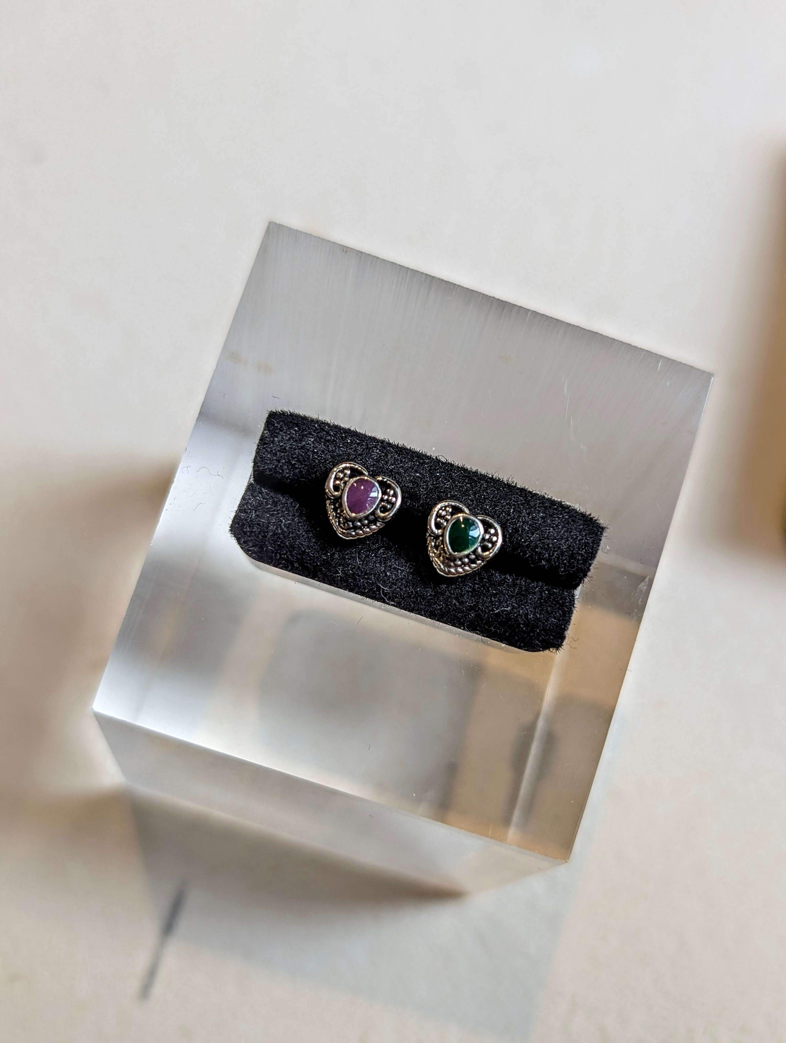 Dual‑Tone Heart Stud Surgical Steel Earring (1pc)