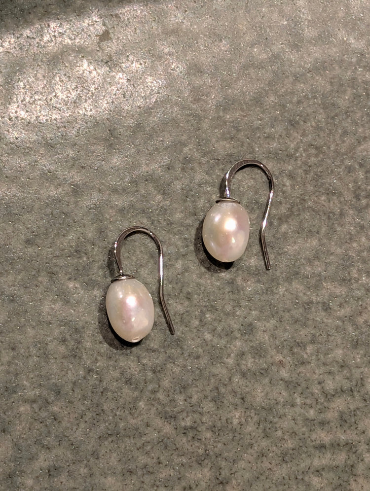 Luna drop hook earrings