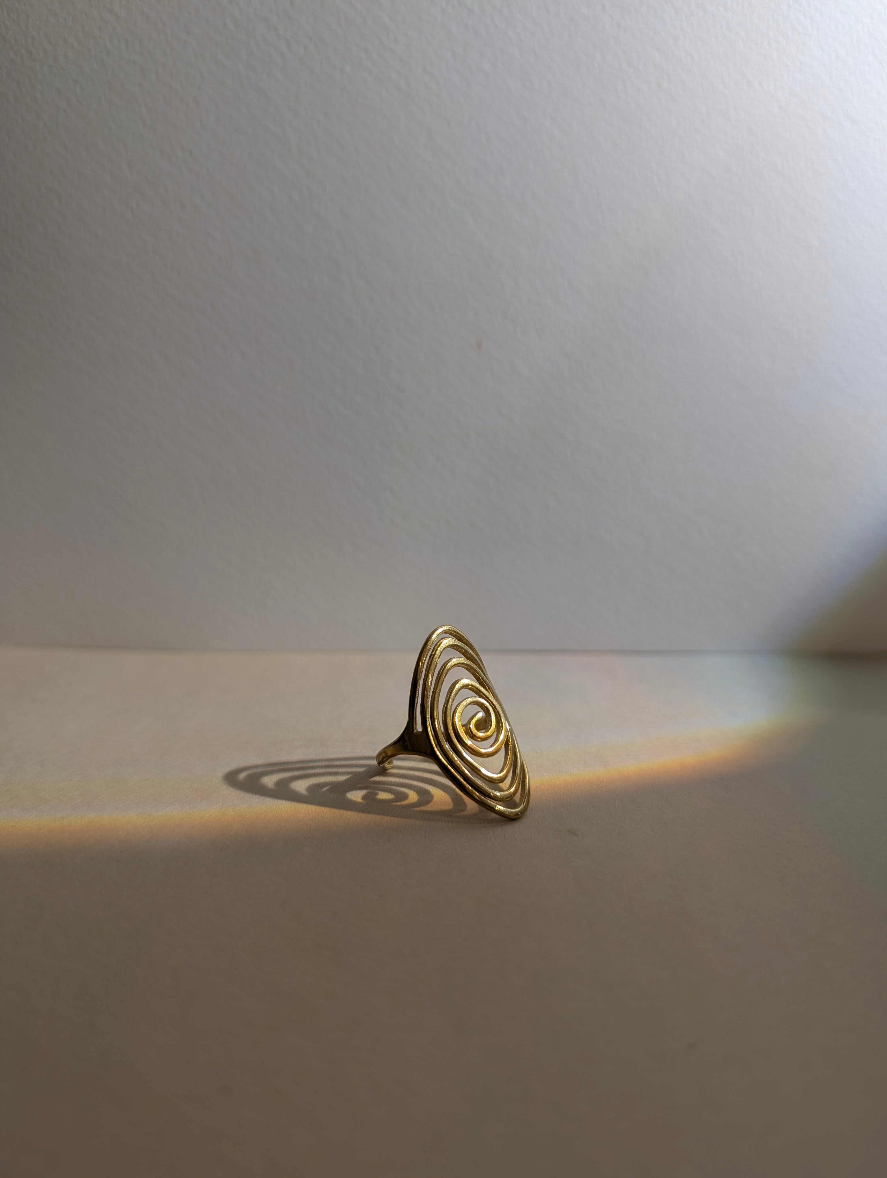 Oval spiral stainless steel ring