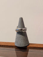 Glide twisted stainless steel ring