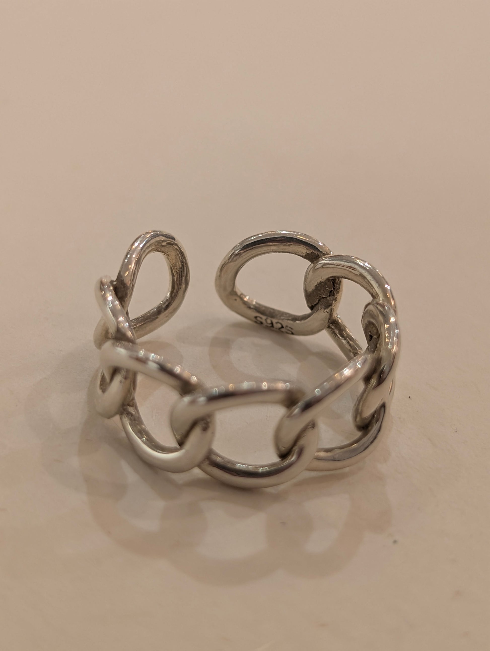 Interlock 925 silver ring
