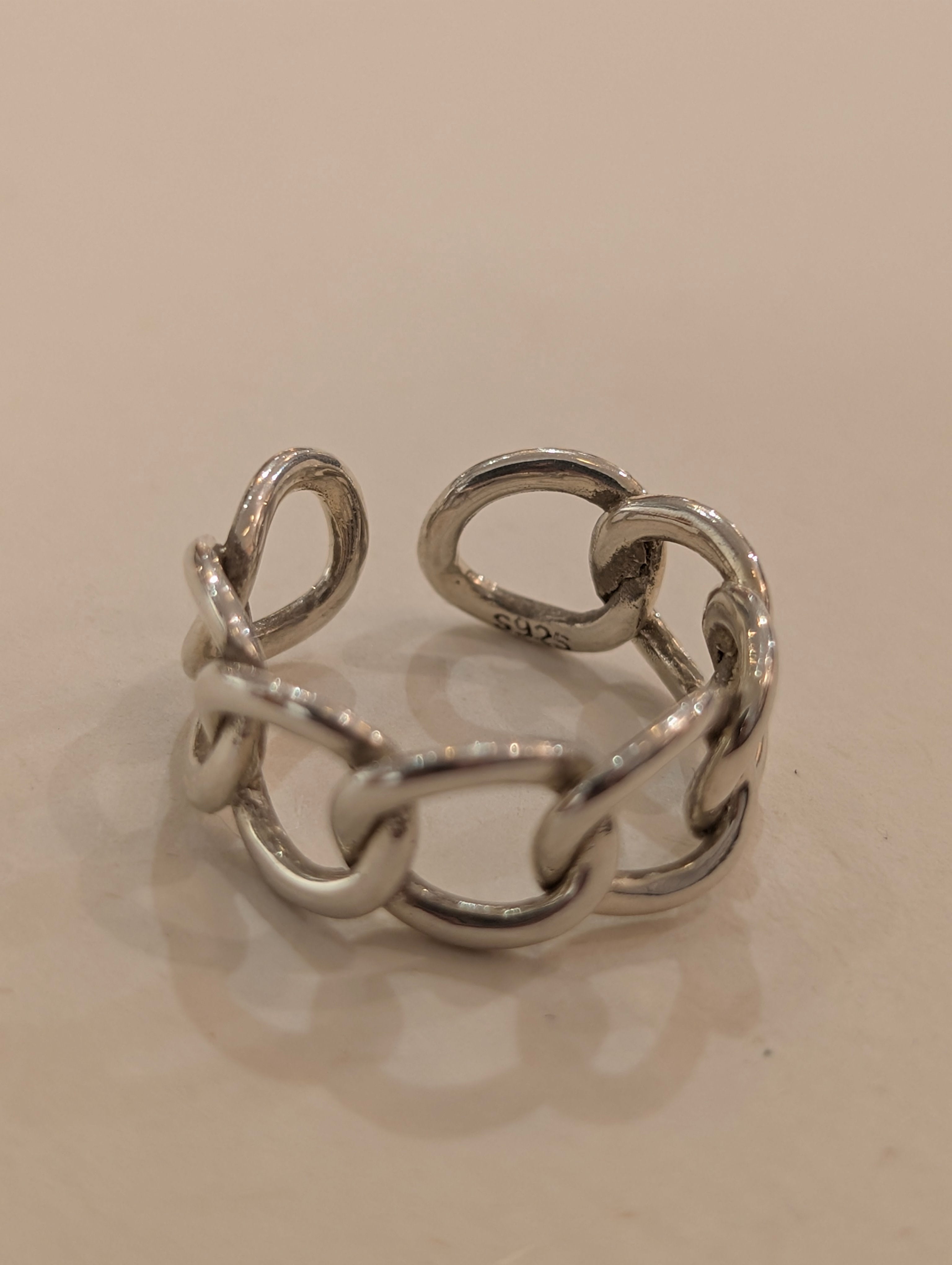 Interlock 925 silver ring
