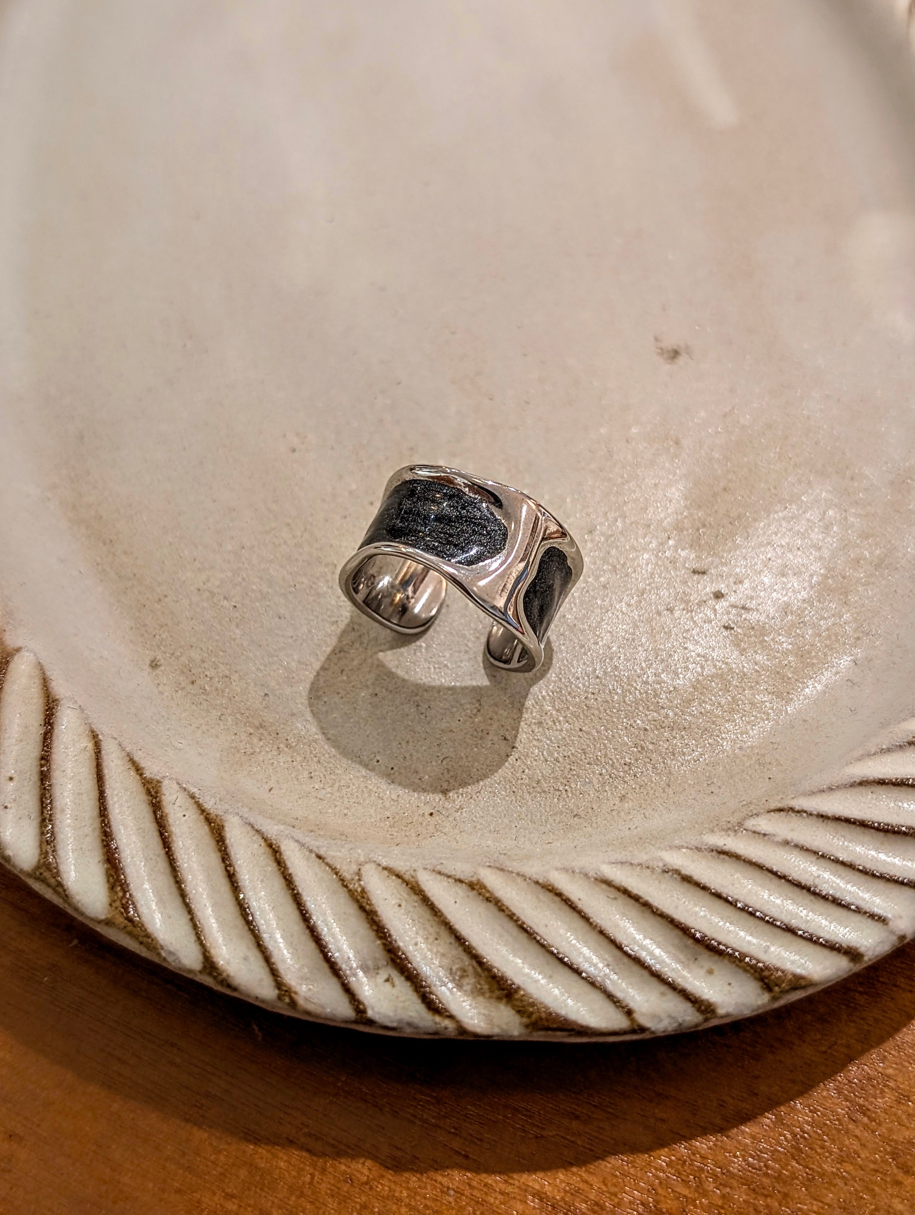 Magma Flow Stainless Steel Ring