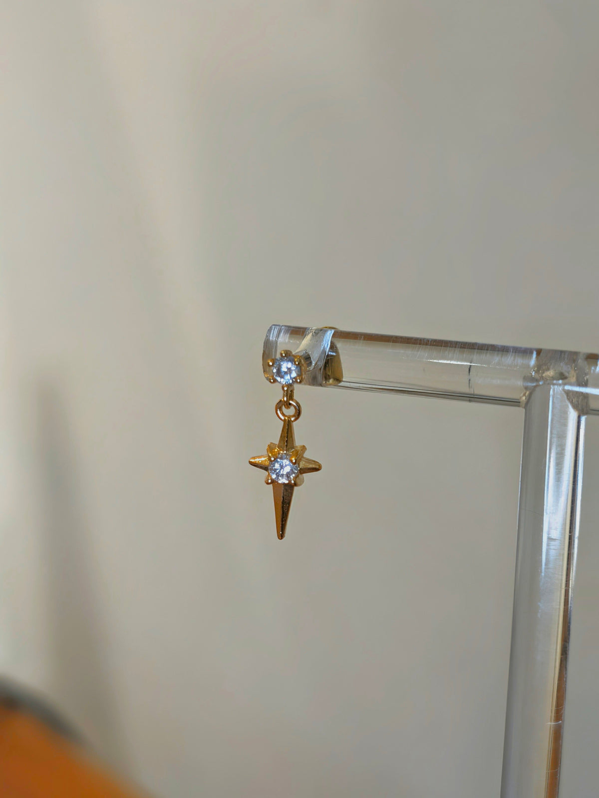 Dangle starburst stud piercing surgical steel earring (1pc)