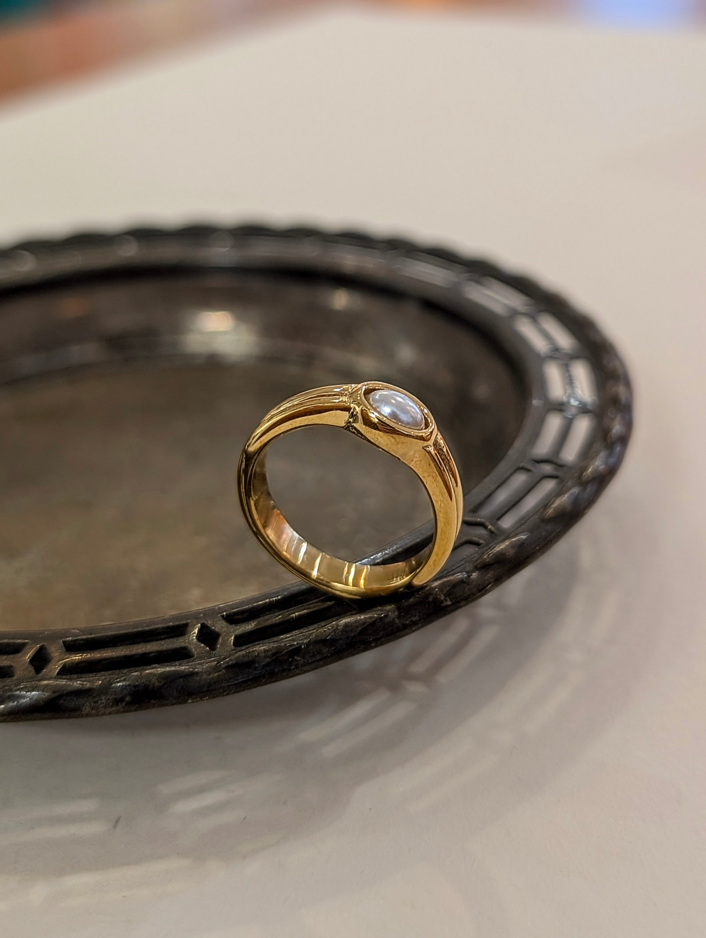 Nova pearl stainless steel ring