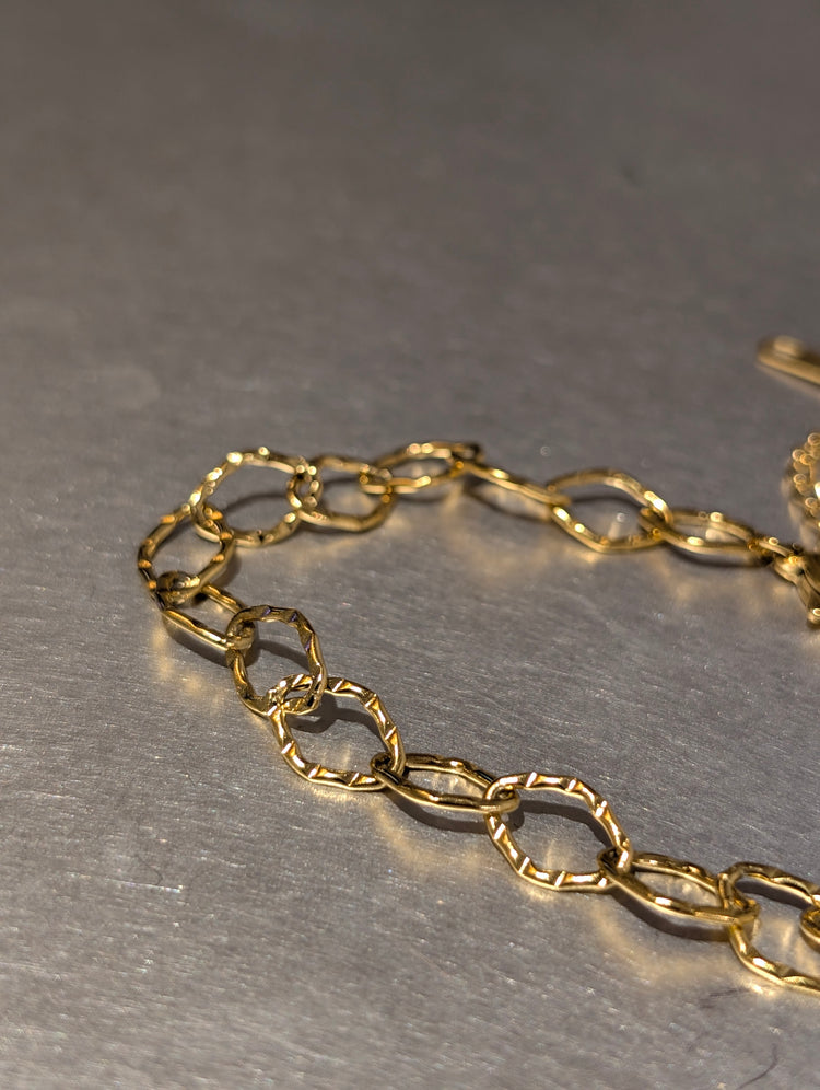 Interlock stainless steel bracelet