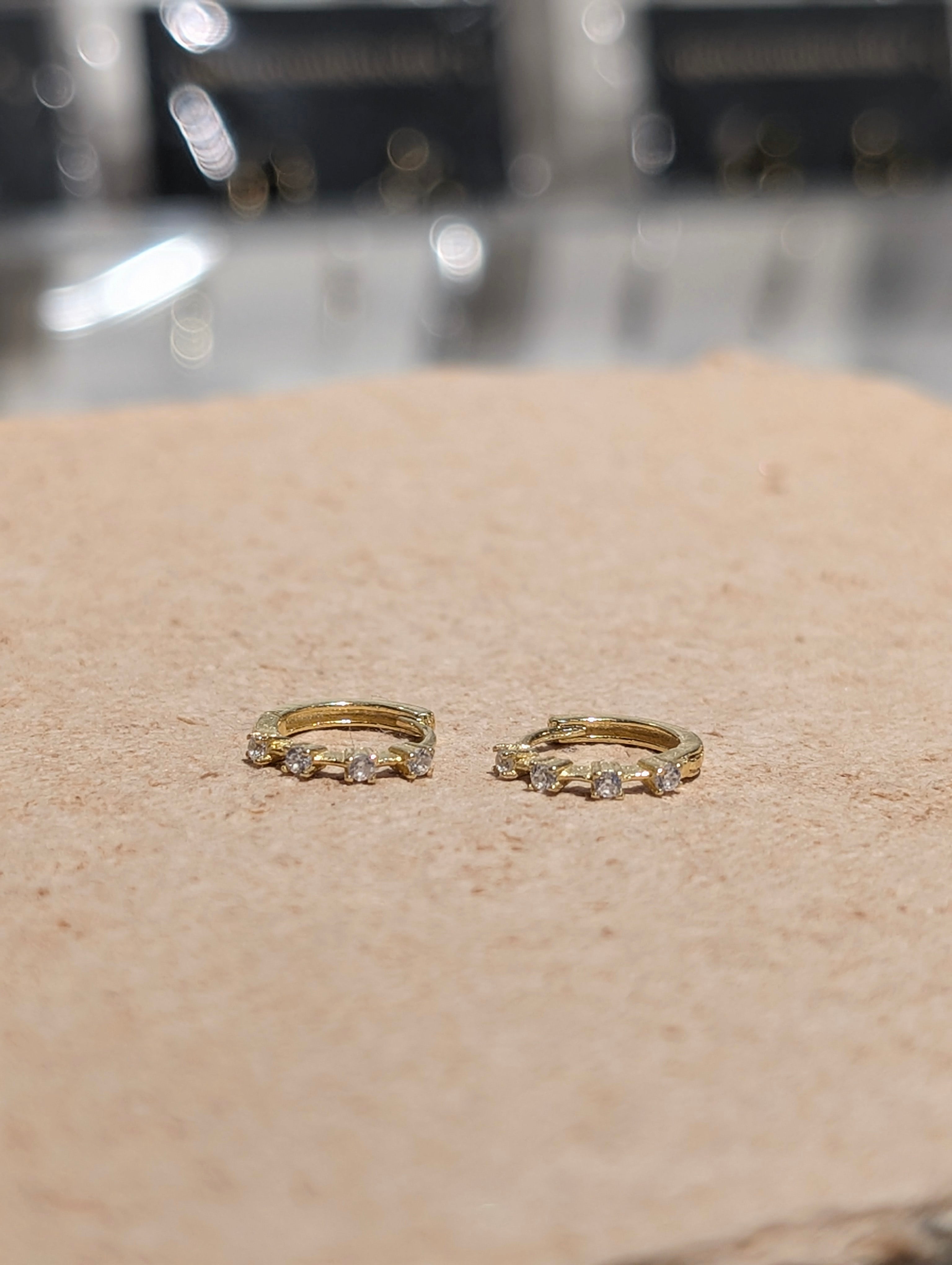 Lucent Line Huggie Hoop 925 Silver Earrings
